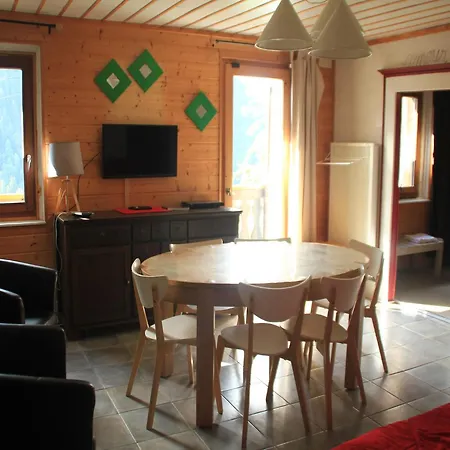Apartamento In With Mountain Views
