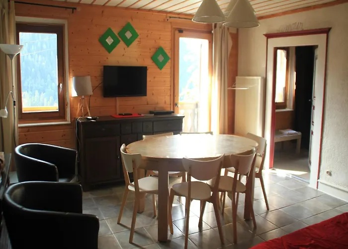 Apartamento In With Mountain Views